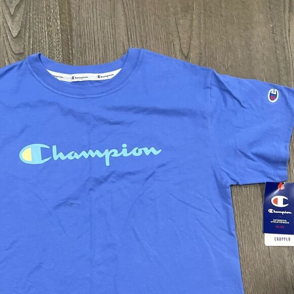 NWT Champion Periwinkle Blue Graphic Crop Top - Size XS - Picture 2 of 4